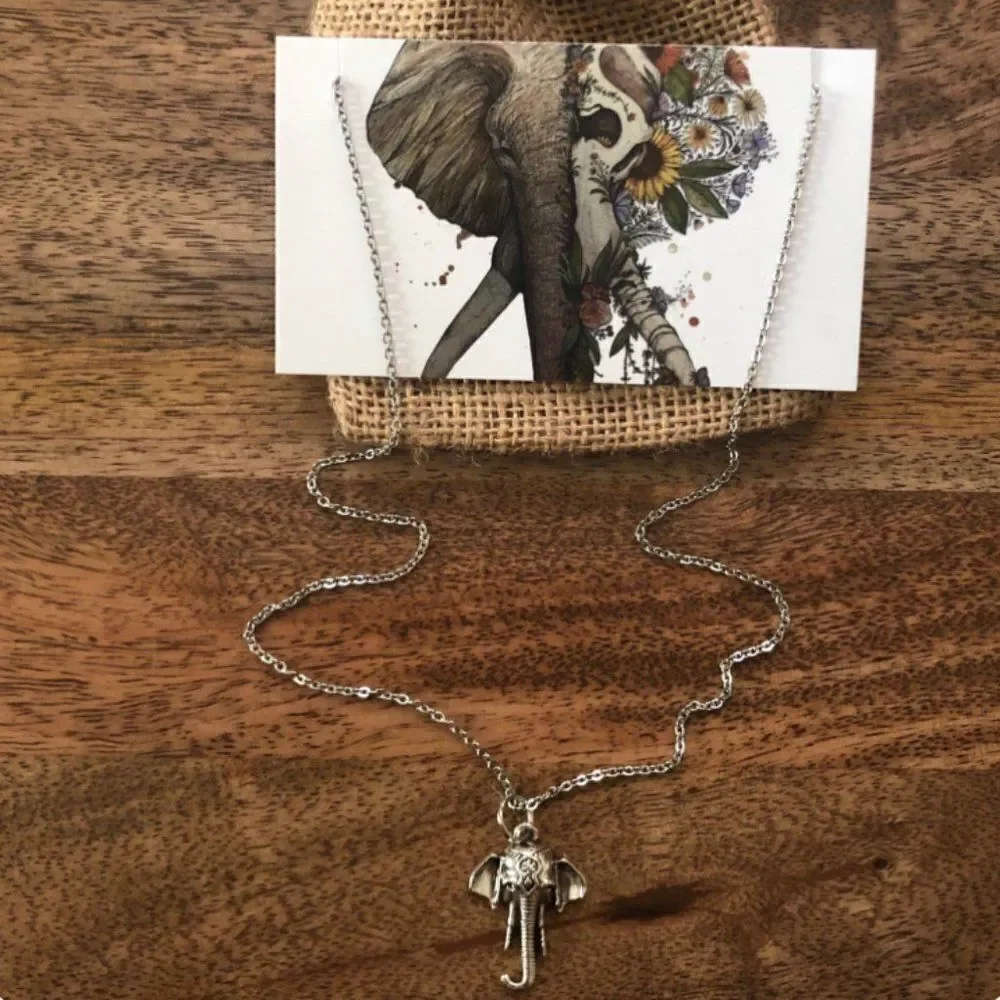 Silver Elephant Charm Pendant Necklace (Silver & Stainless Steel)